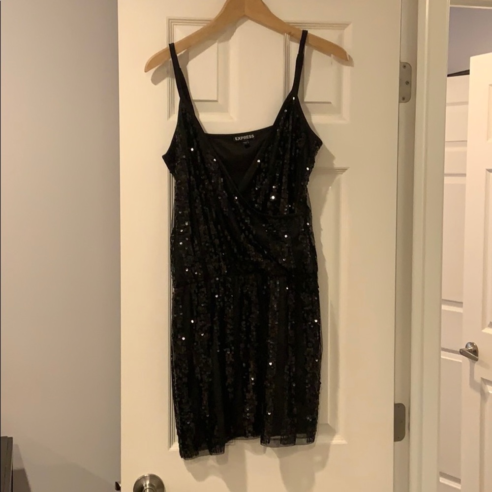 Sequin dress with liner